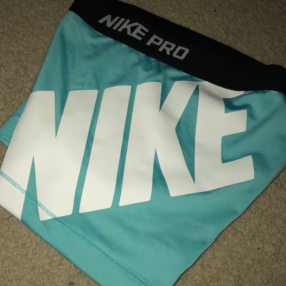 nike pros